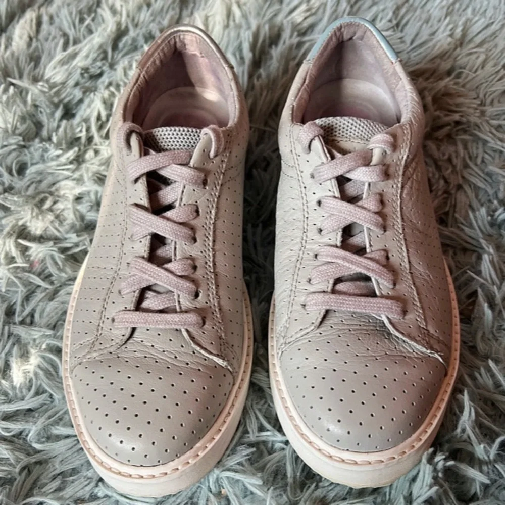 Sabine Sneakers